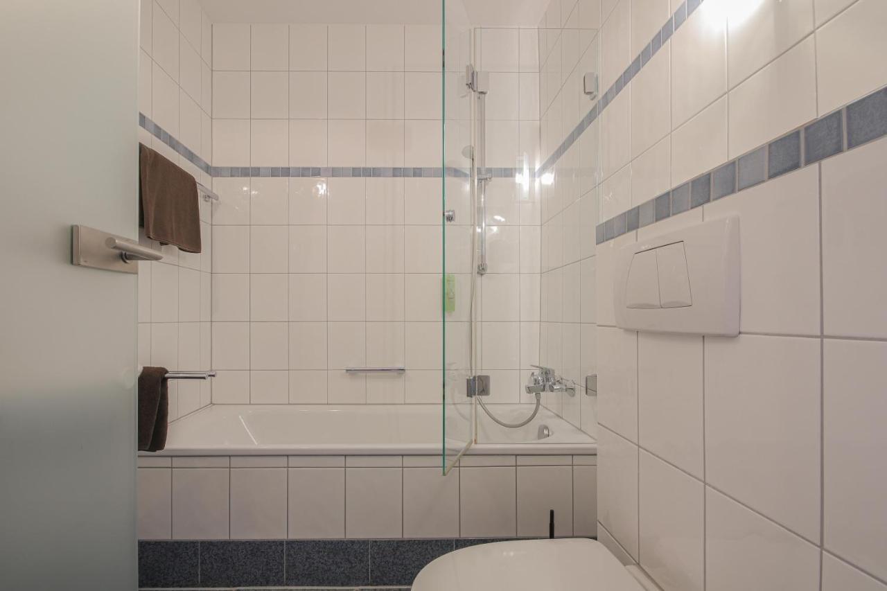 Landgasthof Hotel Rebstock Stuhlingen Eksteriør bilde