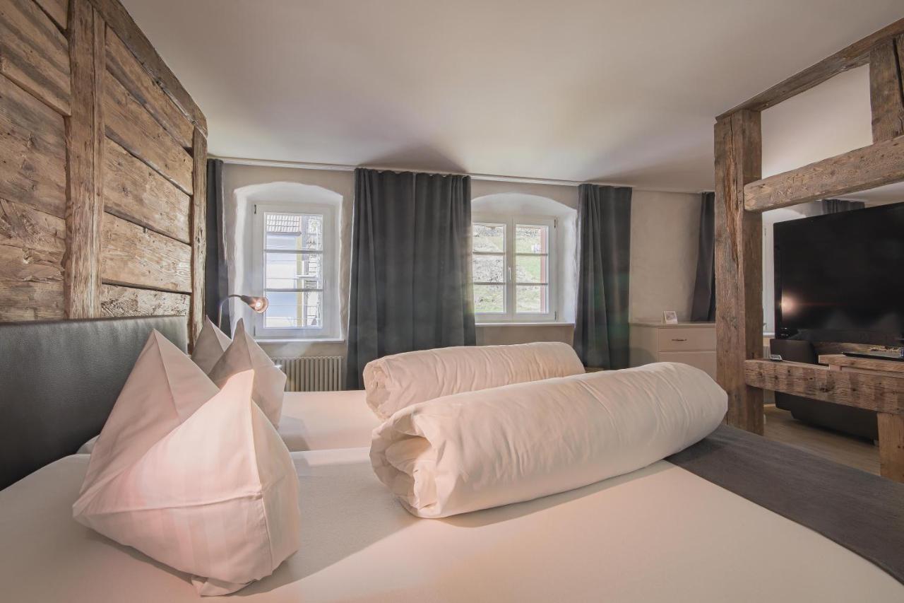 Landgasthof Hotel Rebstock Stuhlingen Eksteriør bilde